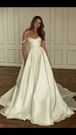 Off Shoulder Sweetheart Satin A-Line Wedding Dress Corset Bodice Chapel Train Elegant Simple Bridal Gown For Women Wedding Party