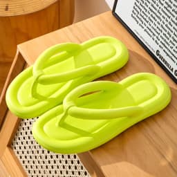 Soft Sole EVA Women's Flip Flops 2024 Summer Beach Non-slip Cloud Slippers Women Thick Platform Clip Toe Bathroom Slides