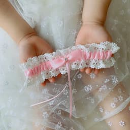 K03 2 PCS Sexy Lace Flower Crystal Pearls Wedding Garter Belt Thigh Ring Bridal Leg Garter Stocking Garter Belt Girl Women
