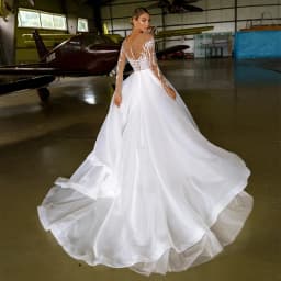 LORIE A-Line Bohemian Wedding Dress Charming Lace Applique Beads O-neck Organzeda Tulle Long Sleeve Beach Bridal Gown Custimz
