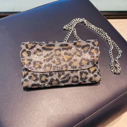 Women's Clutch Bag with Rhinestones Silver Purse on Chain PU Leather Evening Bag Ladies Fashion Party Evening Shoulder Bag