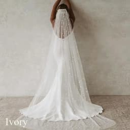 Sexy Mermaid Wedding Dress V-Neck Open Back Boho Wedding Gowns Simple Plain Long Train Buttons Beach Bridal Dress Robe De Mariee