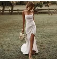 Simple White Wedding Dresses Side Slit Bride Robes Sleeveless Shoulder with Straps Bridal Gowns Open Back Affordable Customized