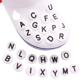 Single Sale 1PCS PVC Cute Cartoon Shoe Charms Kawaii Circle White 26 Alphabet Letter Sandals Shoes Accessories Decoration