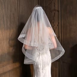 TOPQUEEN V69 Wedding Veil Fingertip Veil Two Tier Minimalist Bride Veil with Blusher Bridal Veils with Comb Dress Veil for Bride