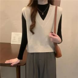 Xpqbb Spring Autumn New V-neck Knitted Vest Women Vintage Sleeveless Sweater Waistcoat Female Korean Chic Cropped Knit Tops