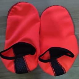 One Pair Quick Dry Water Socks Unisex Multiple Colors Comfy Non Slip Water Shoes Anti Slip Swimming Beach Shoes