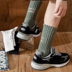 Men's Vintage Male Letter Medium Tube Socks Japanese Solid Thickened Sports Socks Towel Bottom Couple Knitted Socks