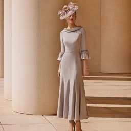Elegant Mother of the Bride Dresses O Neck 3/4 Sleeves Wedding Party Gowns Pearls Fur A-Line Tea Length Robe De Fête De Mariage