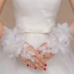 Fashion Flower Princess Girl Gloves Fingerless Wedding Gloves Lace Beaded Short Design Gloves For Bridal Wedding Accessories