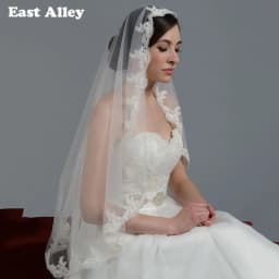 Vintage Ivory White One Layer Bridal Veil with Comb, Classic Wedding Velo De Novia for Elegant Bride