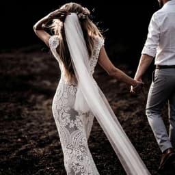 Womens Boho Mermaid Wedding Dress Full Lace V-neck Cap Sleeve Low Back Sweep Train Vintage Bridal Gown for Beach Outdoor Wedding