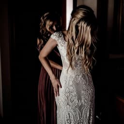 Womens Boho Mermaid Wedding Dress Full Lace V-neck Cap Sleeve Low Back Sweep Train Vintage Bridal Gown for Beach Outdoor Wedding
