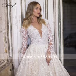 Traugel V Neck A Line Lace Wedding Dresses Elegant Applique Long Sleeve Zipper Bride Dresses Chapel Train Bridal Gowns Plus Size