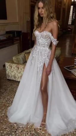 Sevintage Boho Wedding Dresses Crystal Beading Off the Shoulder Lace Appliques A-Line Wedding Gown Sweetheart Bridal Gown