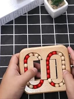 Wooden Puzzle Ball Toys Luban Lock for Children Educational Early Education Rolling Magical Bean Cube Balls