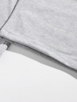 Men's casual everyday commuting solid color loose wide-leg shorts with slanted pockets, stylish and relaxed summer style