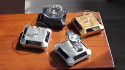 Solar Showcase 360 Automatic Rotating Turntable Jewelry Organizer Jade Ware Necklace Bracelet Watch Phone Display Stand