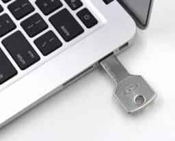Key Usb Flash Drive Pendrive 128gb 64gb 32gb Memory Usb Stick 16gb 8gb 4gb Metal Waterproof Lacie Pen Drive Real Capacity U Disk