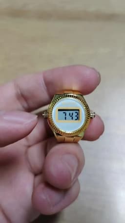 The New Electronic Watch Can See The Time Creative Ring Finger Watch Simple Men And Women Ring Watch