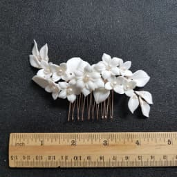 SLBRIDAL Handmade Crystal Rhinestone Pearls Ceramic Flower Bridal Hair Comb Wedding Hair Accessories Bridesmaids Women Jewelry