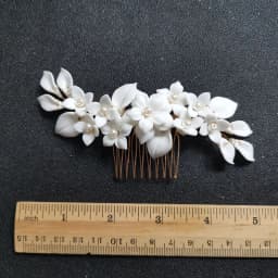 SLBRIDAL Handmade Crystal Rhinestone Pearls Ceramic Flower Bridal Hair Comb Wedding Hair Accessories Bridesmaids Women Jewelry