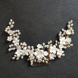 SLBRIDAL Handmade Crystal Rhinestone Pearls Ceramic Flower Bridal Hair Comb Wedding Hair Accessories Bridesmaids Women Jewelry