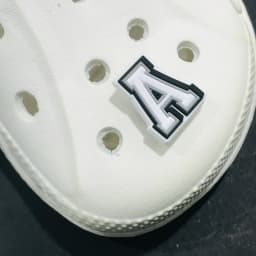 1Pcs Cartoon English Alphabet A-Z Letters PVC 3D Shoe Charms Garden Shoes Accessories Decoration Fit band Kids Gift