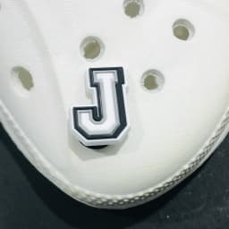 1Pcs Cartoon English Alphabet A-Z Letters PVC 3D Shoe Charms Garden Shoes Accessories Decoration Fit band Kids Gift