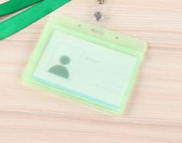 1pcs Waterproof Transparent Card Holder Plastic Card Id Badge Holders Case To Protect Credit Cards Card Protector Cardholder