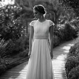 Vintage Boho Lace Chiffon Beach Wedding Dress Cap Sleeve O Neck Flowy A Line Long Bridal Dress Back Keyhole Civil Ceremony Gown