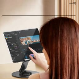 1 Piece of All Metal Desktop Phone Stand, Rotatable and Foldable, Popular Live Streaming Learning Stand, Desktop Universal Type