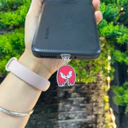 Animal cartoon animation mobile phone dust cover, made of acrylic, lightweight and compact,Kwaii Phone Accessories,5 Styles Gift