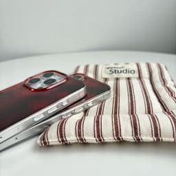 Beautiful Red Green Gradation Smudged Contrast Color Glacier Texture Protection Phone Case for iPhone 13 14 15 16 17 Pro Max