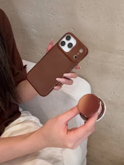 Vintage Brown Magnetic Grip Tok Phone Case for iPhone 17 16 15 14 13 Pro Max Wireless Charge For Magsafe Stand Holder Back Cover
