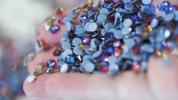 VDD High Quality SS6-SS30 Glass Crystal Strass Hot Fix Rhinestones Glitter Iron on Flatback Stones For Clothing Accessories DIY