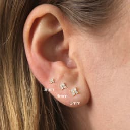 Huitan Korean Style Flower Stud Earrings Women Gold Color White Cubic Zirconia Small Fresh Fashion Accessories Hot Jewelry