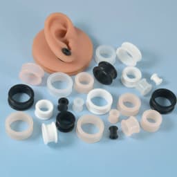 1Pair 3mm-76mm Big Size Hollow Black Silicone Flexible Double Flared Flesh Ear Tunnel Plugs Gauge Expander Stretchers Jewelry