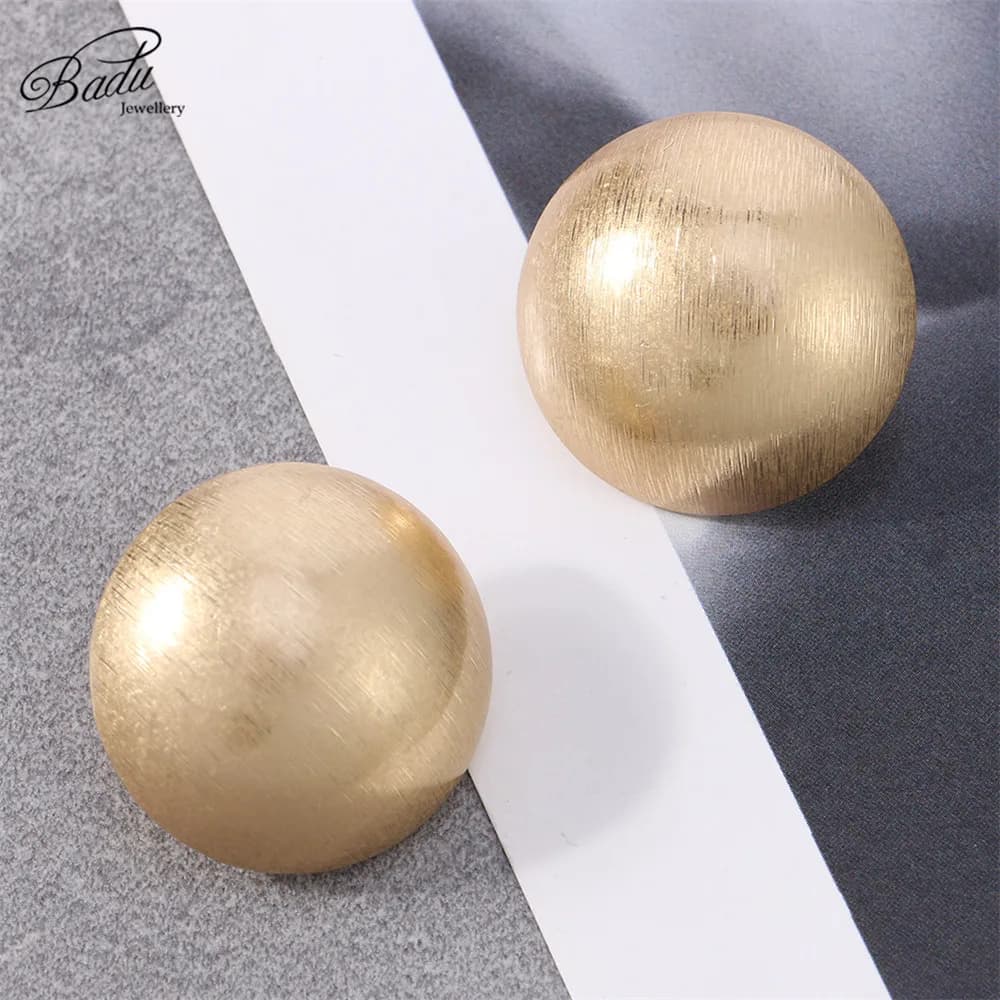 Badu Frosted Gold Color Semi-Ball Stud Earrings for Women Vintage Metal Big Round Earrings Jewelry Party Fashion Accessories