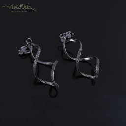 4 Color Geometry Irregular Metal Wave Pattern Glitter Clip on Earrings No Pierced for Women Minimalism Ear Clips Fashion Jewelry
