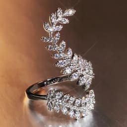 Huitan New Arrival Fashion Leaf Opening Ring for Women Wedding Party Delicate Finger Ring Cubic Zirconia Adjustable Ring Jewelry