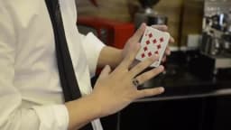 Floating Card Magic Trick Playing Card Suspension Close Up Magic Props Street Bar Mentalism Illusion Close Up Magic Toy Easy