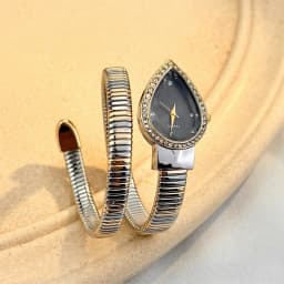 Elegant Ladies' Water-Drop Headed Watch with Snake-Shaped Band