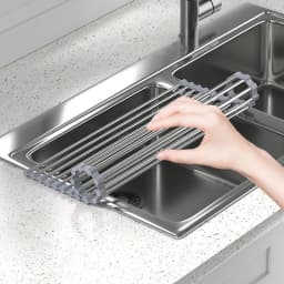 Instant Expansion! The Invisible Countertop Organizer for Sinks—Perfect for Washing Vegetables and Draining Utensils