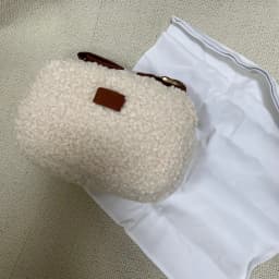 2026 fashionable new ladies handbags, trendy plain-colored handbags, simple and novel