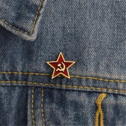 WKOUD Red Star Hammer Sickle Communism Emblem Soviet Union Symbol Ussr Pin Cold War Patriotism Lapel Pin Clothing Hat Accessorie