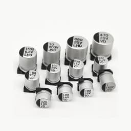 20PCS/lot SMD Aluminum Electrolytic Capacitor 10V 16V 25V 35V 50V 1UF 2.2UF 4.7UF 10UF 22UF 47UF 100UF 220UF 330UF 470UF 1000UF