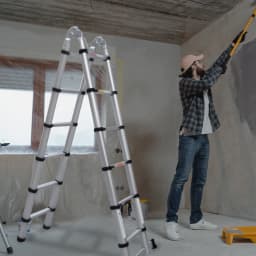 A-Ladder, Straight Telescopic Ladder with Non-Slip Feet, Load Capacity of 330lbs, Foldable, For Home or RV Outdoor Work