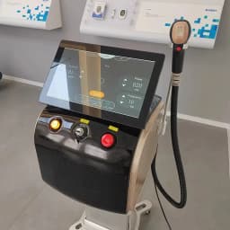 Professional 3 Wavelength 755/808/1064nm Freezing Point Permanent Painless Hair Removal Machine Skin Rejuvenation Hot Sale
