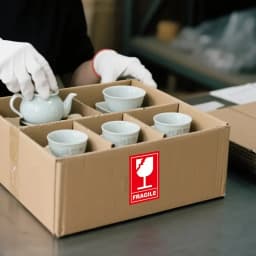 100/200Pcs 2In*3In Fragile Handle with Care Red Logistics Transport Warehouse Storage Warning Stickers Warning Box Packaging Transport Adhesive Labels Warehouse Storage Warning Labels Cups Jars Porcelain Bowls Bottles Fragile Item Warning Logistics Transport Adhesive Label Stickers